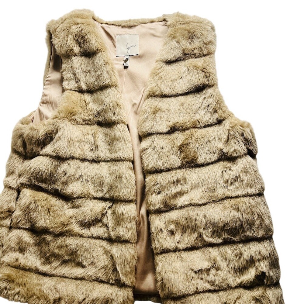 Joie Vest Womens Size M Beige Tan Striped Faux Fur Plush Lined Hook & Eye
